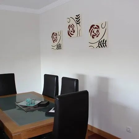 Spacious In 200 M² With Shared Pool Appartement *