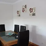 Spacious In 200 M² With Shared Pool Lägenhet *