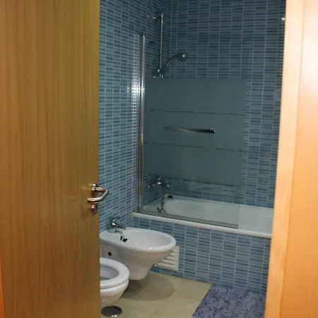 Spacious In 200 M² With Shared Pool * Αλμπουφέιρα