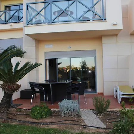 Spacious In 200 M² With Shared Pool *