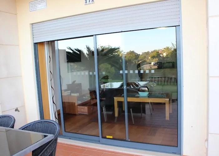 Spacious In 200 M² With Shared Pool *