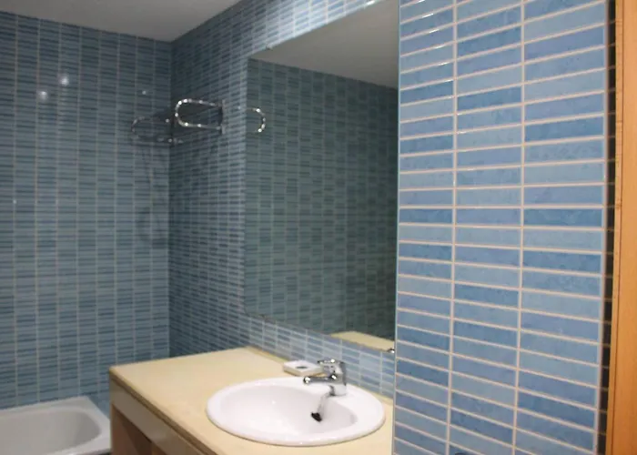 Spacious In 200 M² With Shared Pool *