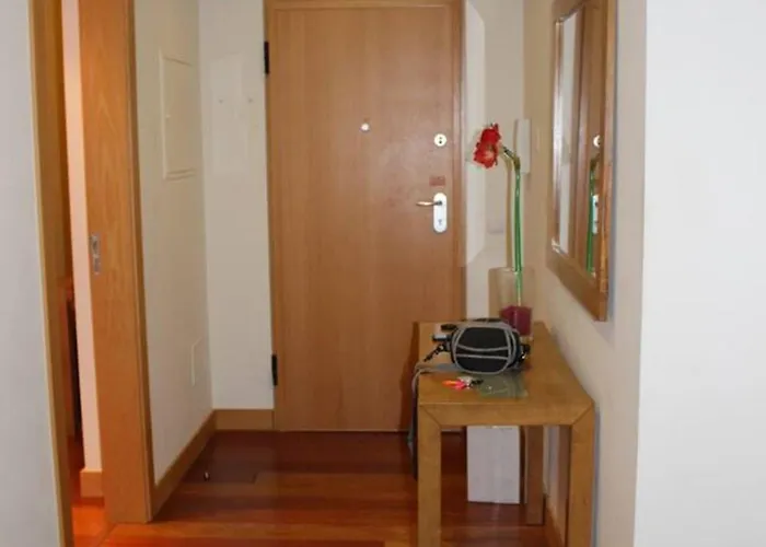 Apartment Spacious In 200 M² With Shared Pool *